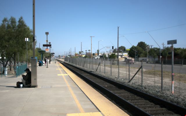 Sun Valley Train Station | Metrolink